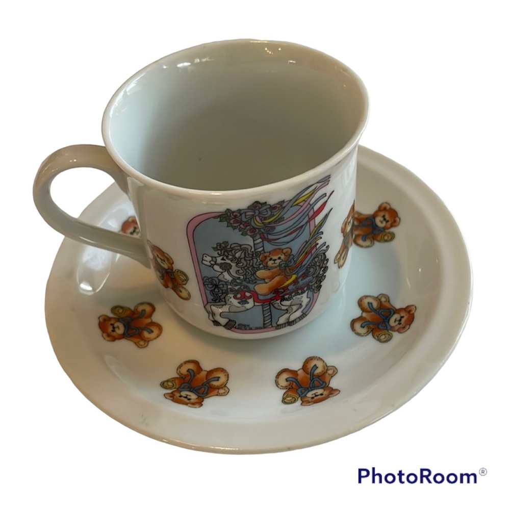 Vintage Lucy & me Teddy Bear Collector 1985 Tea Cup Saucer Set Lucy Rigg Enesco